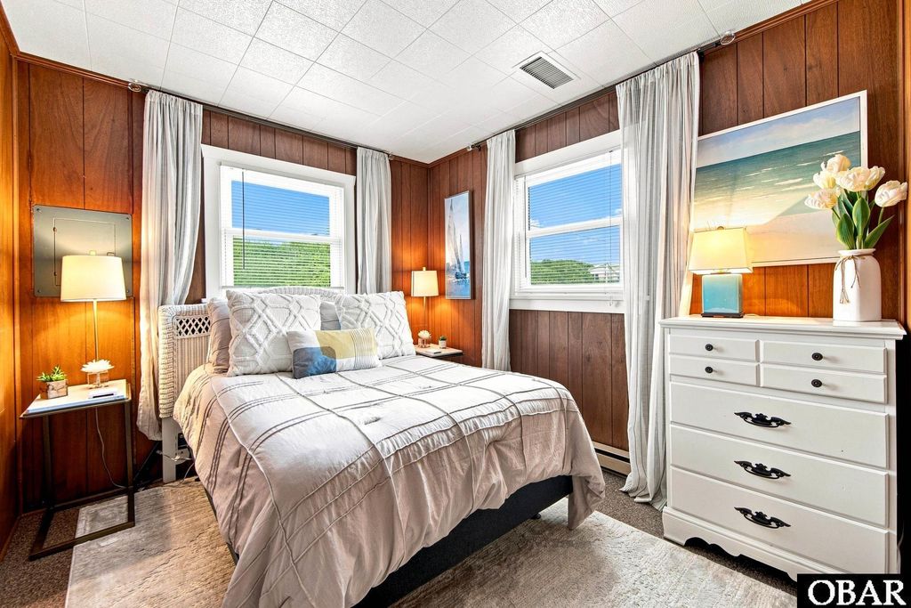 Image 20 of property listing at 200 E Barnes Street, Nags Head, NC 27959