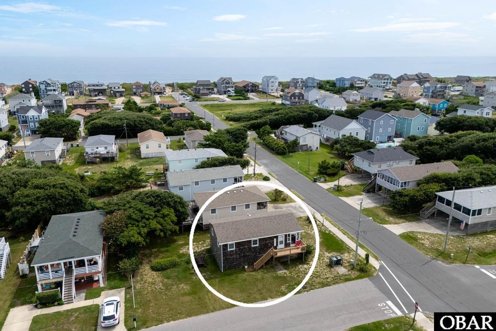 Image 27 of property listing at 200 E Barnes Street, Nags Head, NC 27959