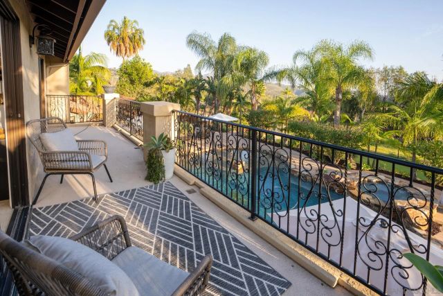 13723 Vista Poniente Drive, Poway, CA 92064