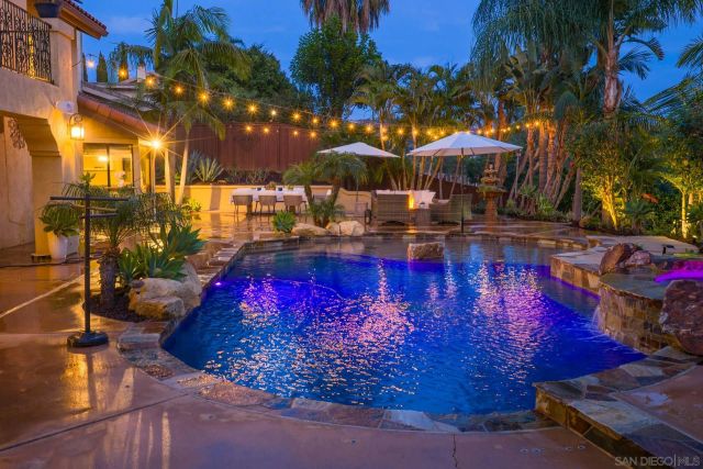 13723 Vista Poniente Drive, Poway, CA 92064