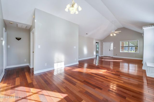 223 Riverbend Road, Jacksonville, NC 28540