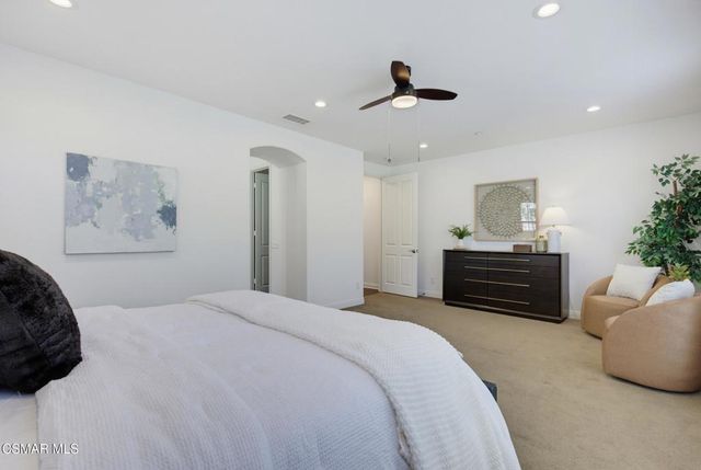2291 Silverstar Street, Simi Valley, CA 93065