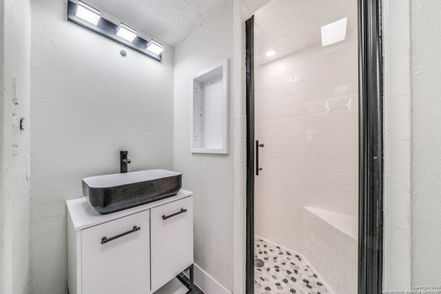 7123 Thrush View Ln Apt 20, San Antonio, TX 78209