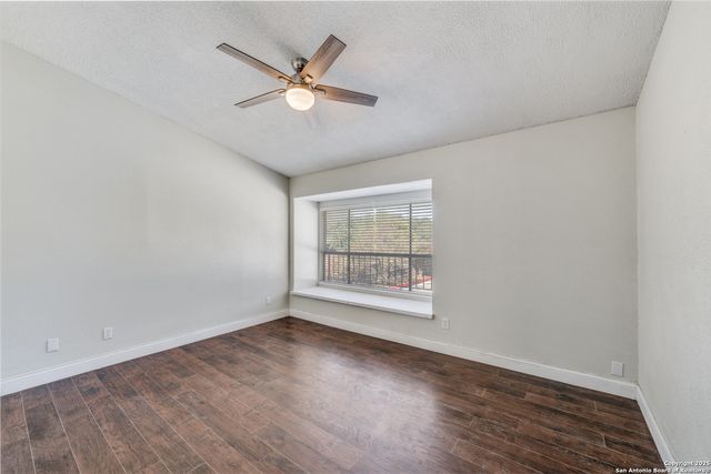 7123 Thrush View Ln Apt 20, San Antonio, TX 78209