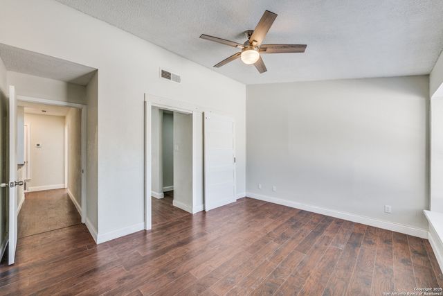 7123 Thrush View Ln Apt 20, San Antonio, TX 78209