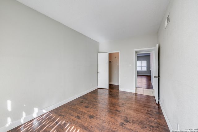 7123 Thrush View Ln Apt 20, San Antonio, TX 78209