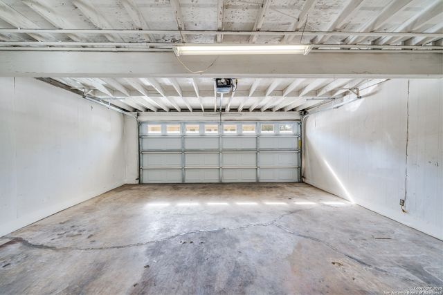 7123 Thrush View Ln Apt 20, San Antonio, TX 78209