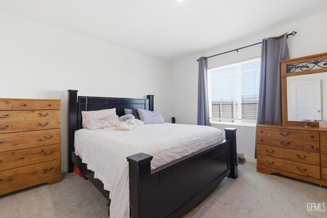 5101 Chukchansi Avenue, Bakersfield, CA 93306