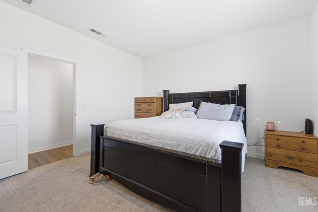 5101 Chukchansi Avenue, Bakersfield, CA 93306