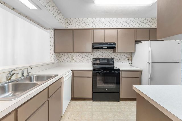 2355 NW 45TH LANE, Gainesville, FL 32605