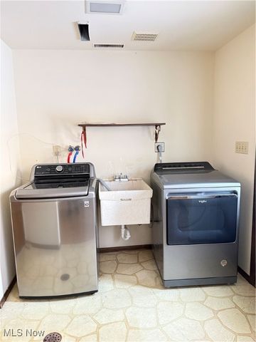 4617 Lexington Drive, Steubenville, OH 43953