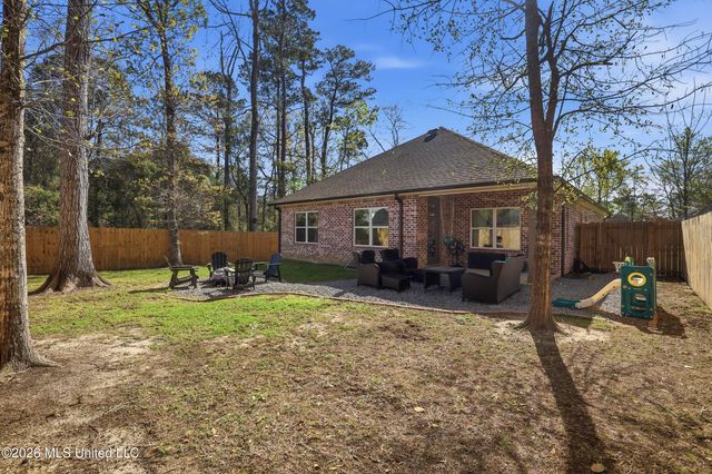954 Laa La Place, Diamondhead, MS 39525