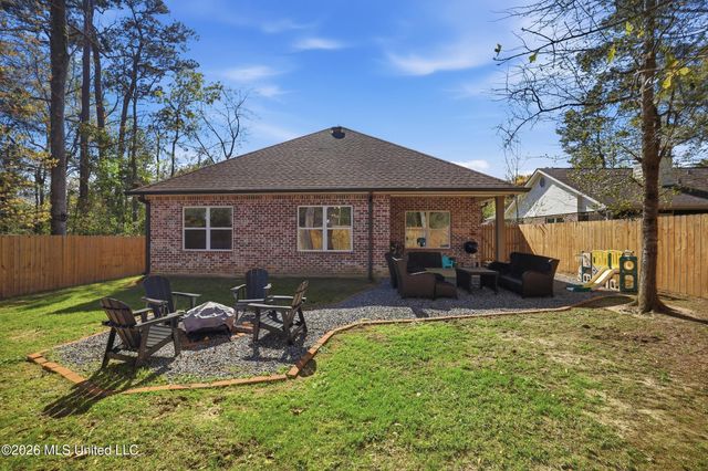 954 Laa La Place, Diamondhead, MS 39525