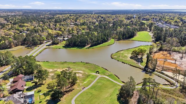 954 Laa La Place, Diamondhead, MS 39525