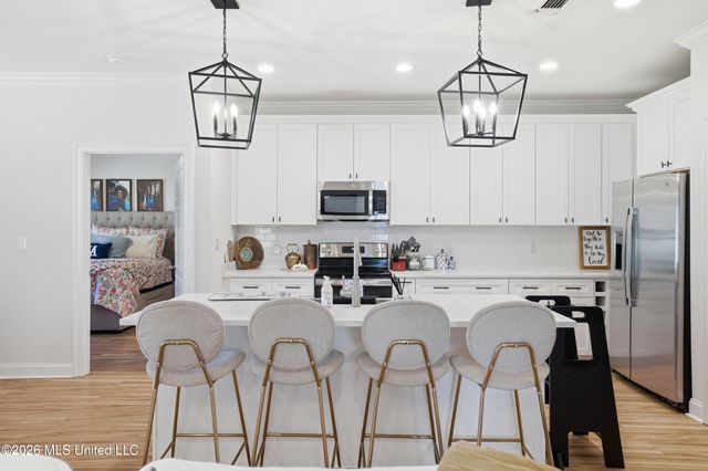 954 Laa La Place, Diamondhead, MS 39525