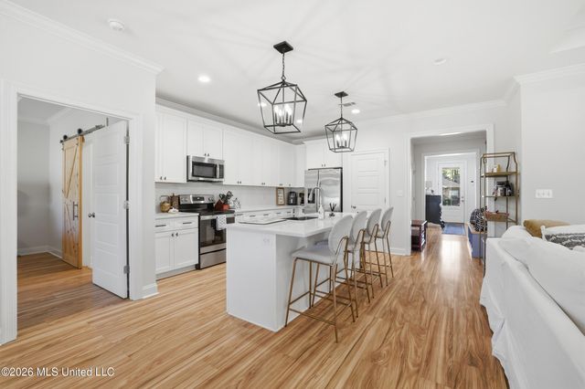 954 Laa La Place, Diamondhead, MS 39525