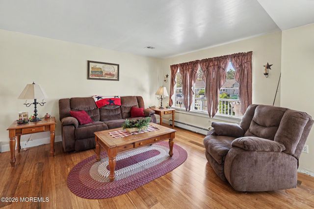 135 John Street, Brick, NJ 08724