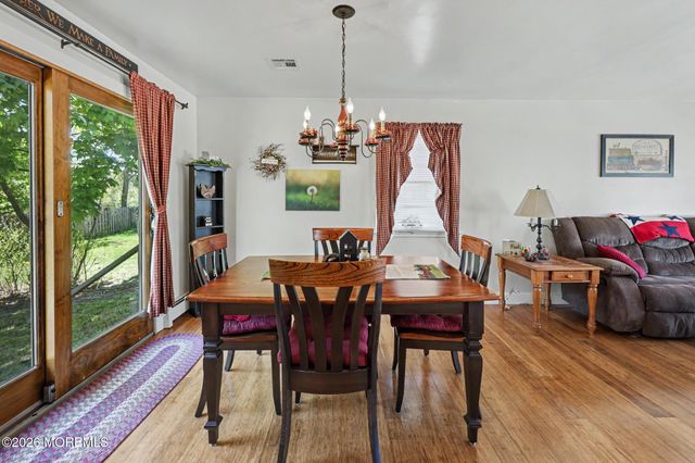 135 John Street, Brick, NJ 08724