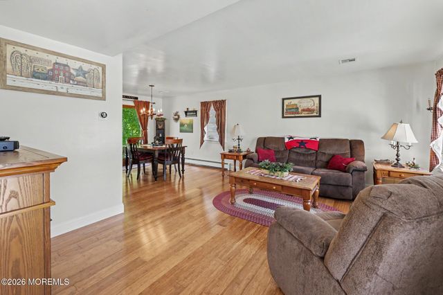 135 John Street, Brick, NJ 08724
