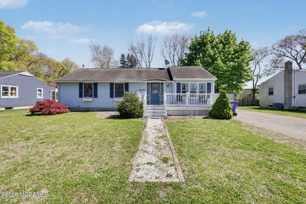 135 John Street, Brick, NJ 08724