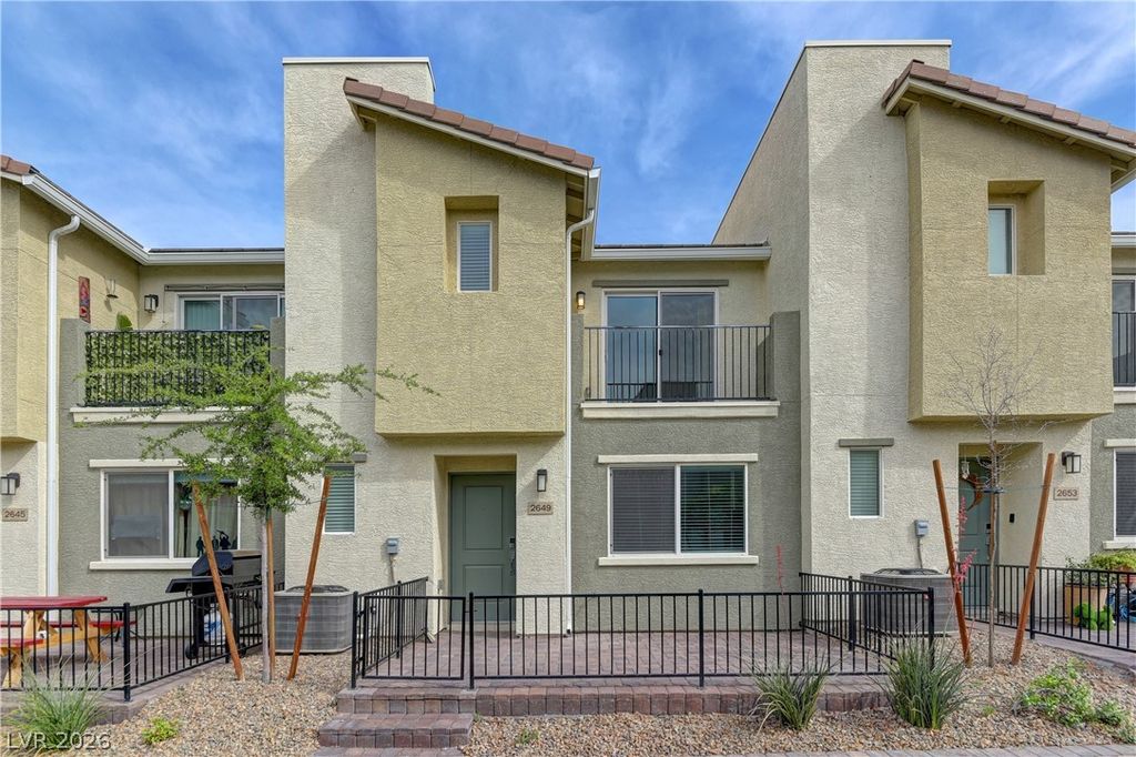 2649 April Green Court, North Las Vegas, NV 89086