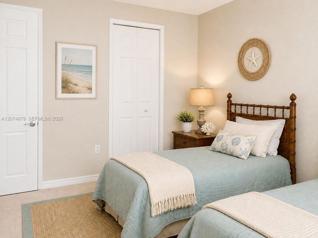 9064 N Capistrano Street 5004, Naples, FL 34113