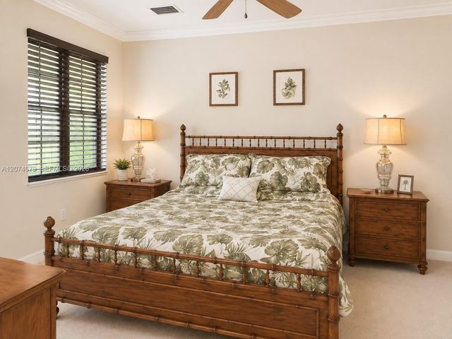 9064 N Capistrano Street 5004, Naples, FL 34113
