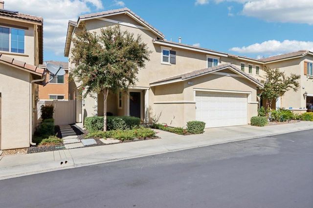 1410 Silverberry Lane, Beaumont, CA 92223