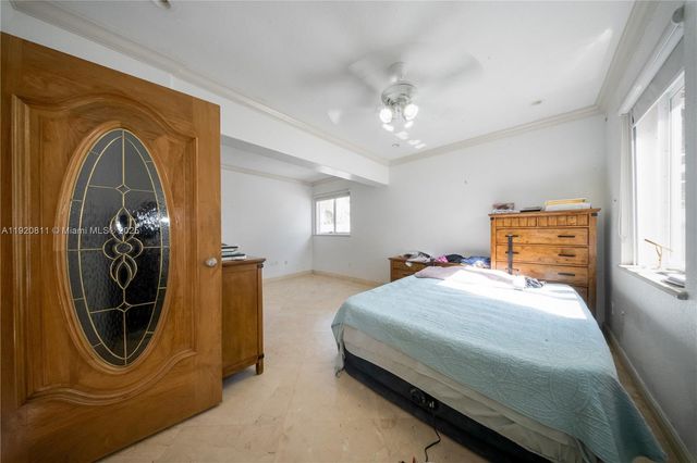 12265 SW 43rd St, Miami, FL 33175