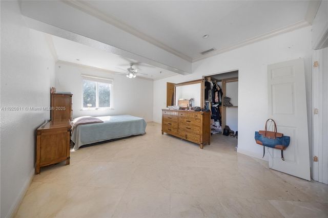 12265 SW 43rd St, Miami, FL 33175