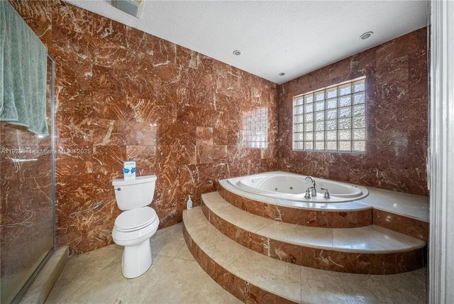 12265 SW 43rd St, Miami, FL 33175