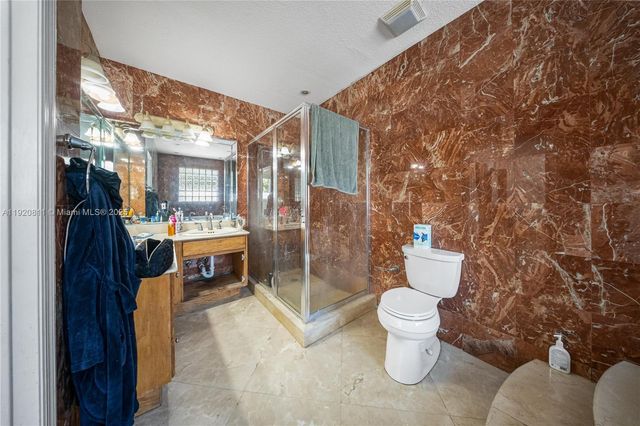 12265 SW 43rd St, Miami, FL 33175