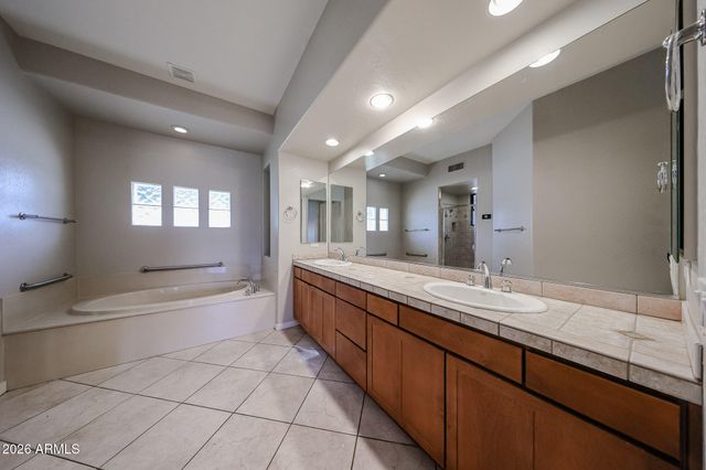 1710 W BARTLETT Way, Chandler, AZ 85248