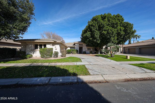 1710 W BARTLETT Way, Chandler, AZ 85248