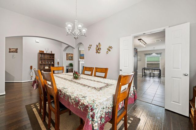 195 Midtown Park Drive, Alvin, TX 77511