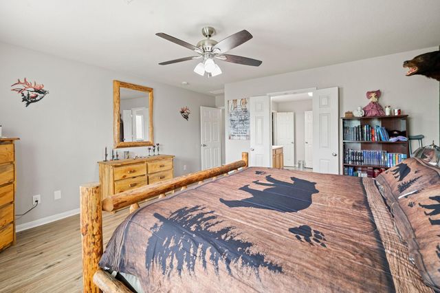 195 Midtown Park Drive, Alvin, TX 77511