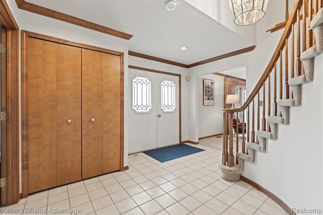 47040 Elmsmere Drive, Northville, MI 48167