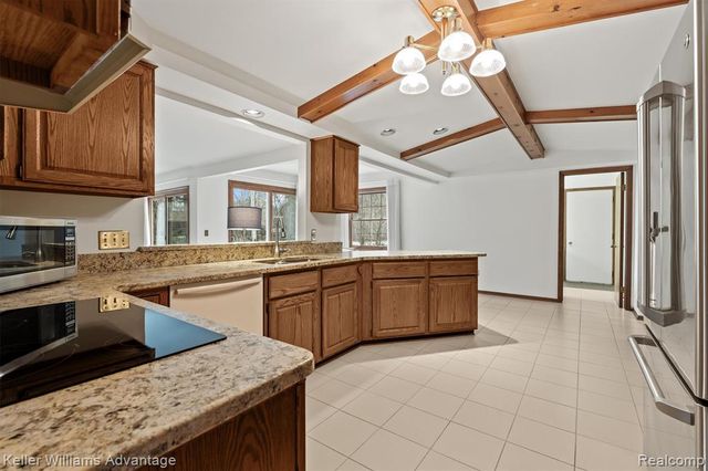 47040 Elmsmere Drive, Northville, MI 48167