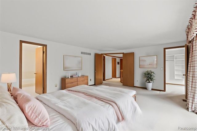 47040 Elmsmere Drive, Northville, MI 48167