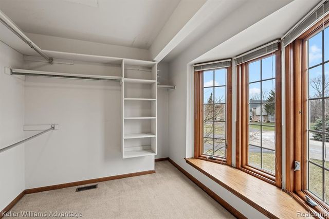 47040 Elmsmere Drive, Northville, MI 48167