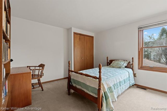 47040 Elmsmere Drive, Northville, MI 48167