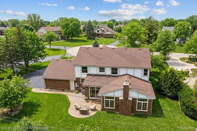 47040 Elmsmere Drive, Northville, MI 48167