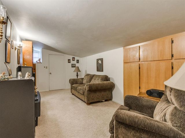 16 Red Rock Road, Shawnee, OK 74804