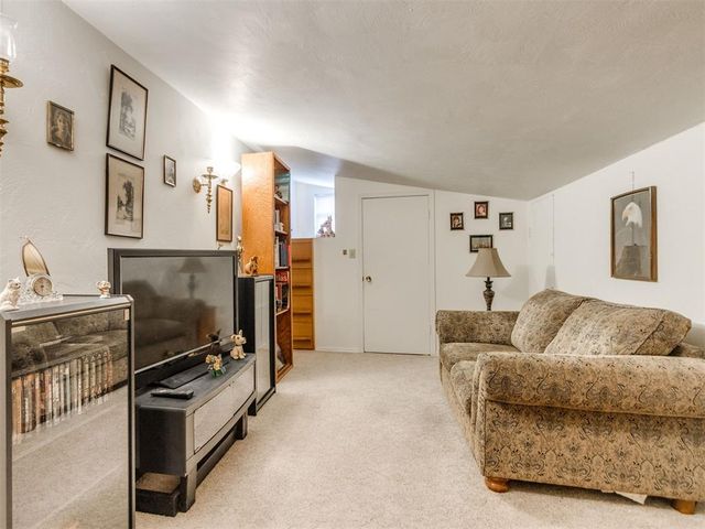 16 Red Rock Road, Shawnee, OK 74804