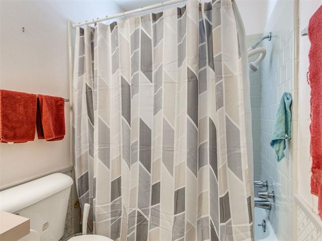 16 Red Rock Road, Shawnee, OK 74804