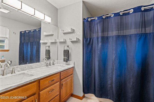 3741 BUCKINGHAM PARK, Jefferson City, MO 65109