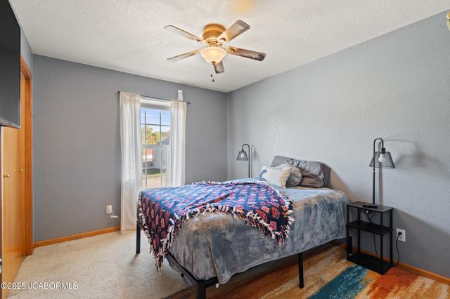 3741 BUCKINGHAM PARK, Jefferson City, MO 65109