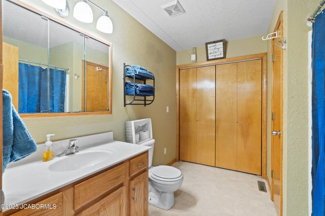 3741 BUCKINGHAM PARK, Jefferson City, MO 65109