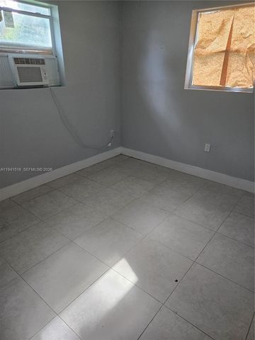 1420 NW 111th St, Miami, FL 33167