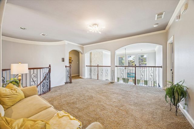 2504 Baywater Canyon Drive, Pearland, TX 77584